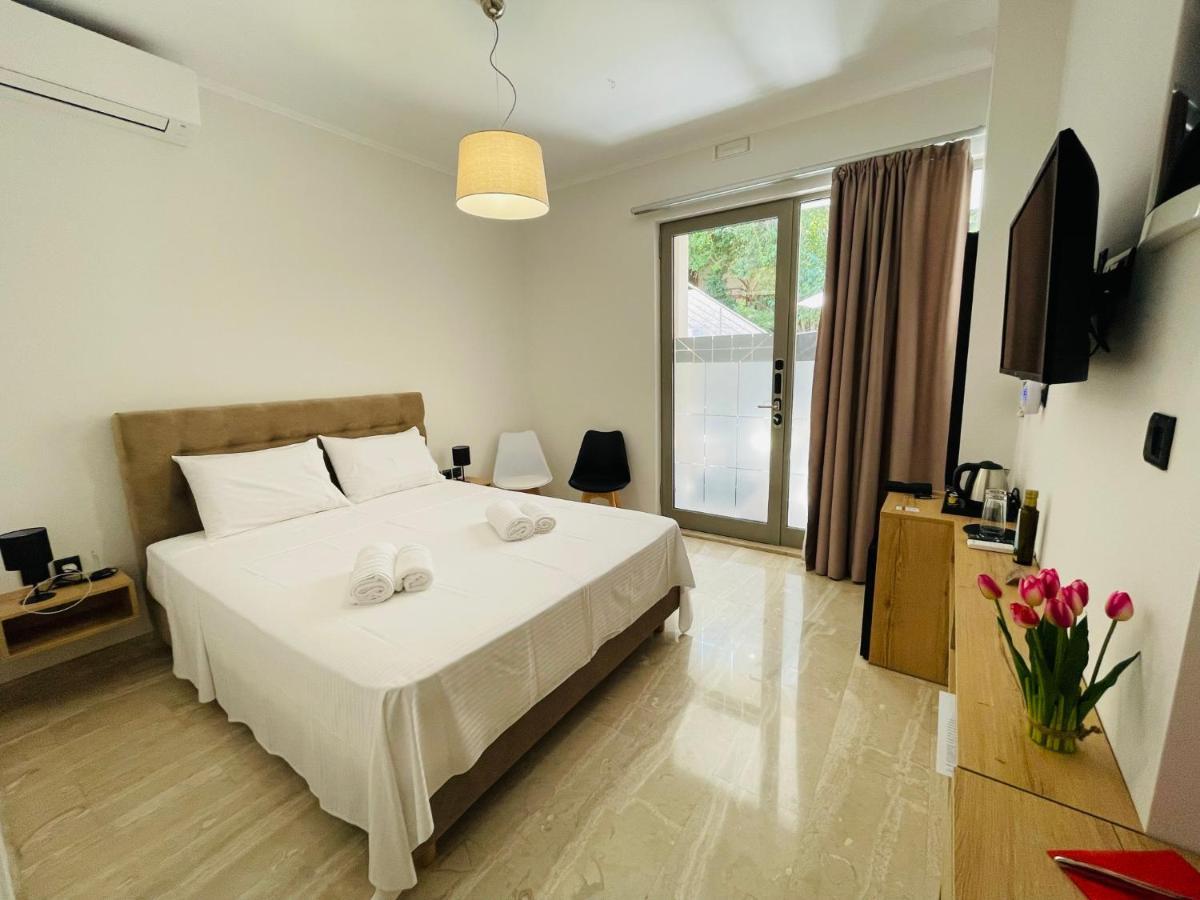 Xenios Suites Ligourión Exteriér fotografie